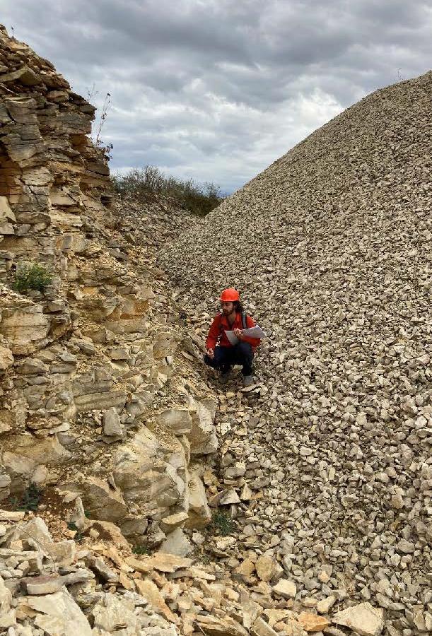 Atelier : Vers une représentation 3D des formations géologiques et leurs propriétés